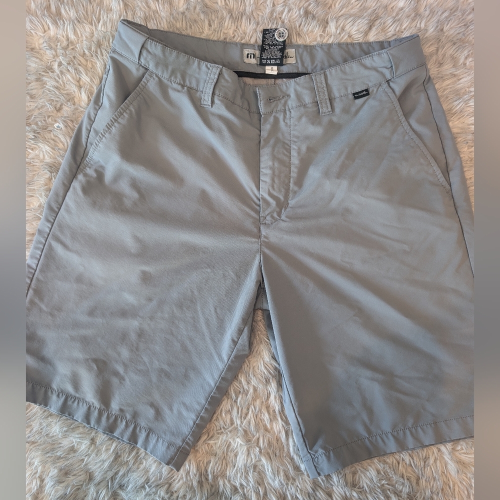 TravisMathew Performance Golf Shorts Mens Size 32 | Gray Color | 10" Inseam